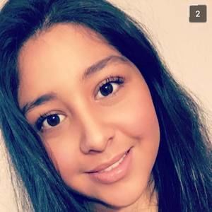 Meet your Posher, Aline